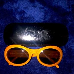 Authentic Vintage Gucci Sunglasses GG2400 - Orange